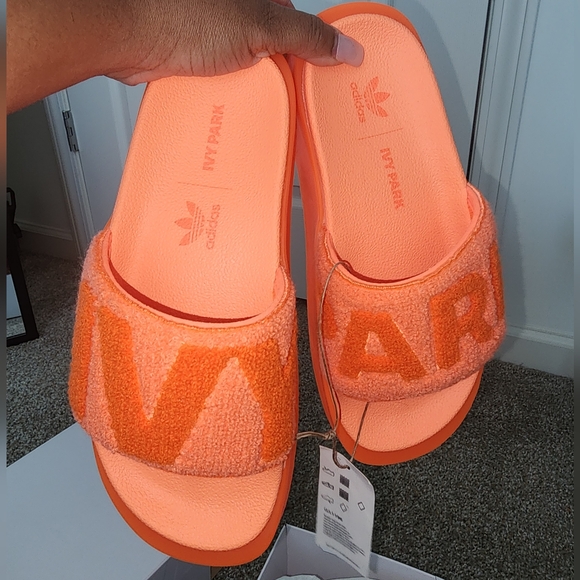 Ivy Park Orange Slides - Flex Park - Picture 3 of 5
